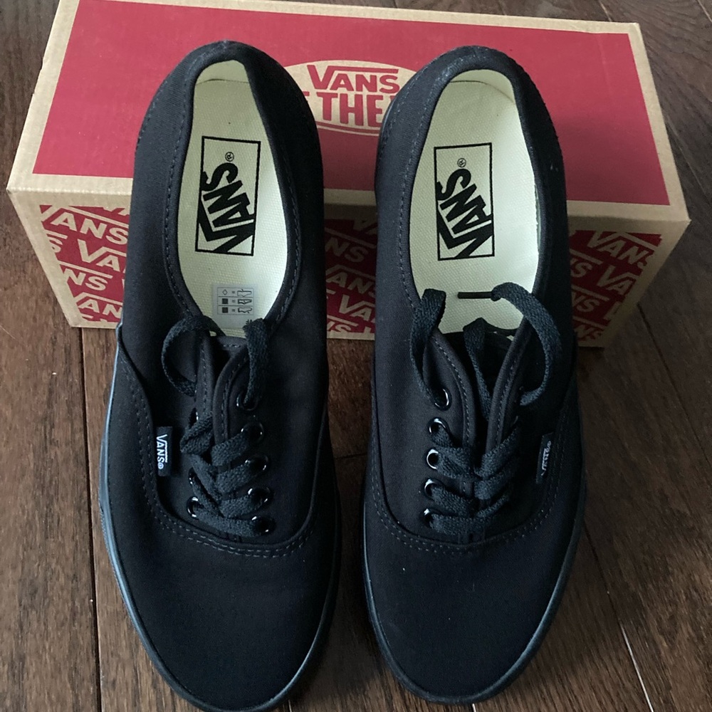 Vans Authentic Classic Black shoes (unisex)